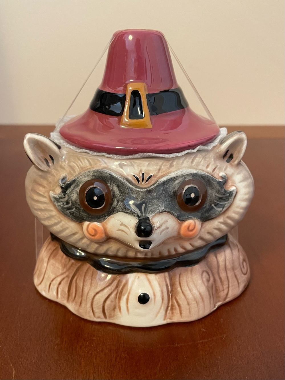 NIB JOHANNA PARKER THANKSGIVING RACCOON CANISTER JAR WITH LID DISH Pilgrim Fall